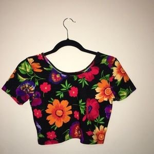 ❤️ American Apparel Floral Crop Top
